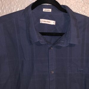Calvin Klein Button Down Tee-Shirt